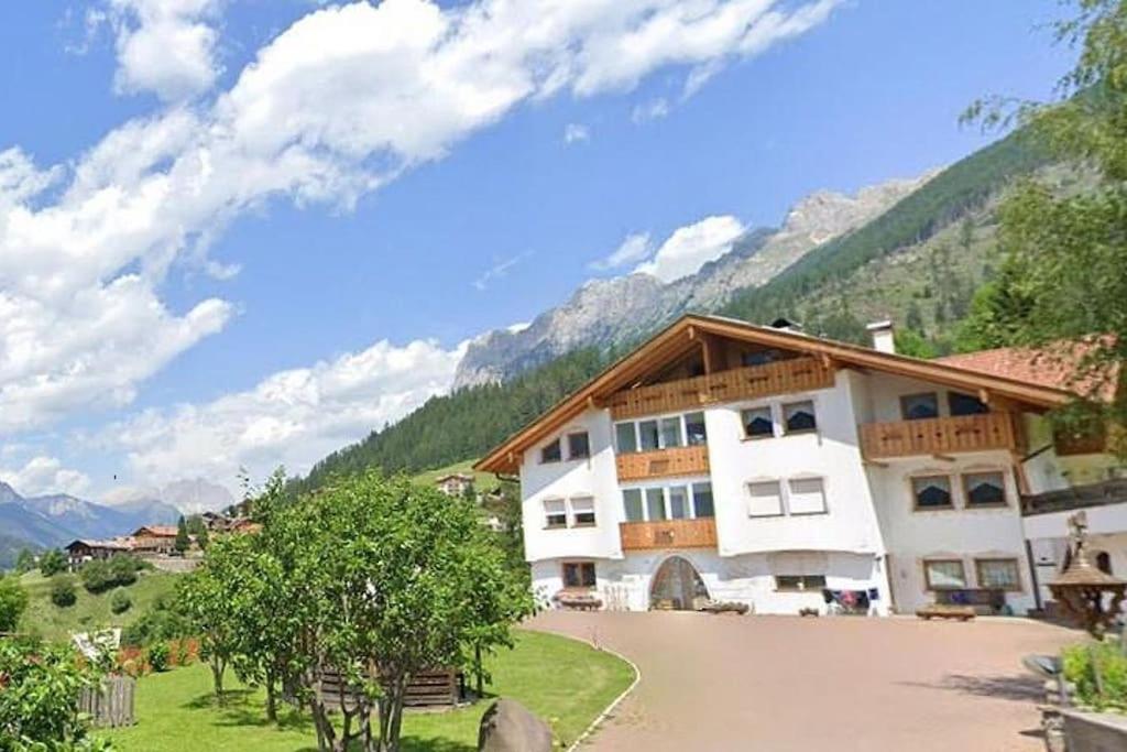 Ciasa Gran Panorama Moena Appartement Buitenkant foto